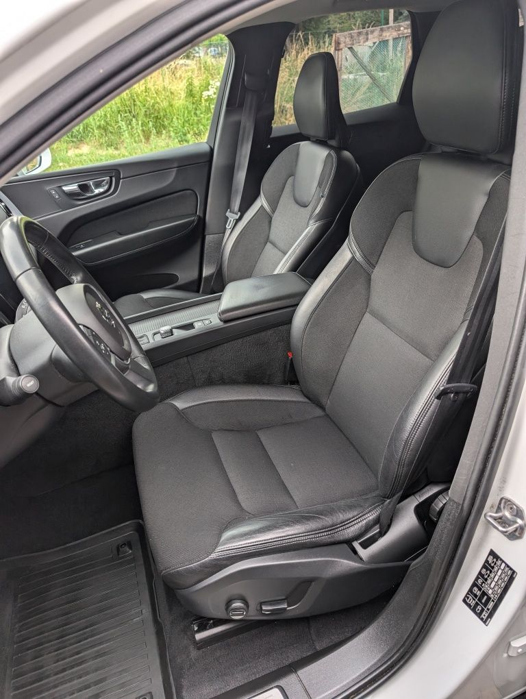Volvo XC60 D4 4x4 2.0D 190 KM Salon PL Serwisowany ASO !!!
