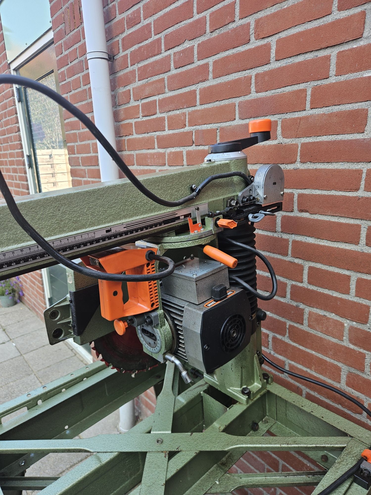 Dewalt dw 8103 piła radialna/ukośnica 380v/400v