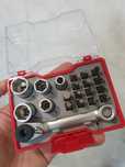 Conjunto de bits em caixa, KWB