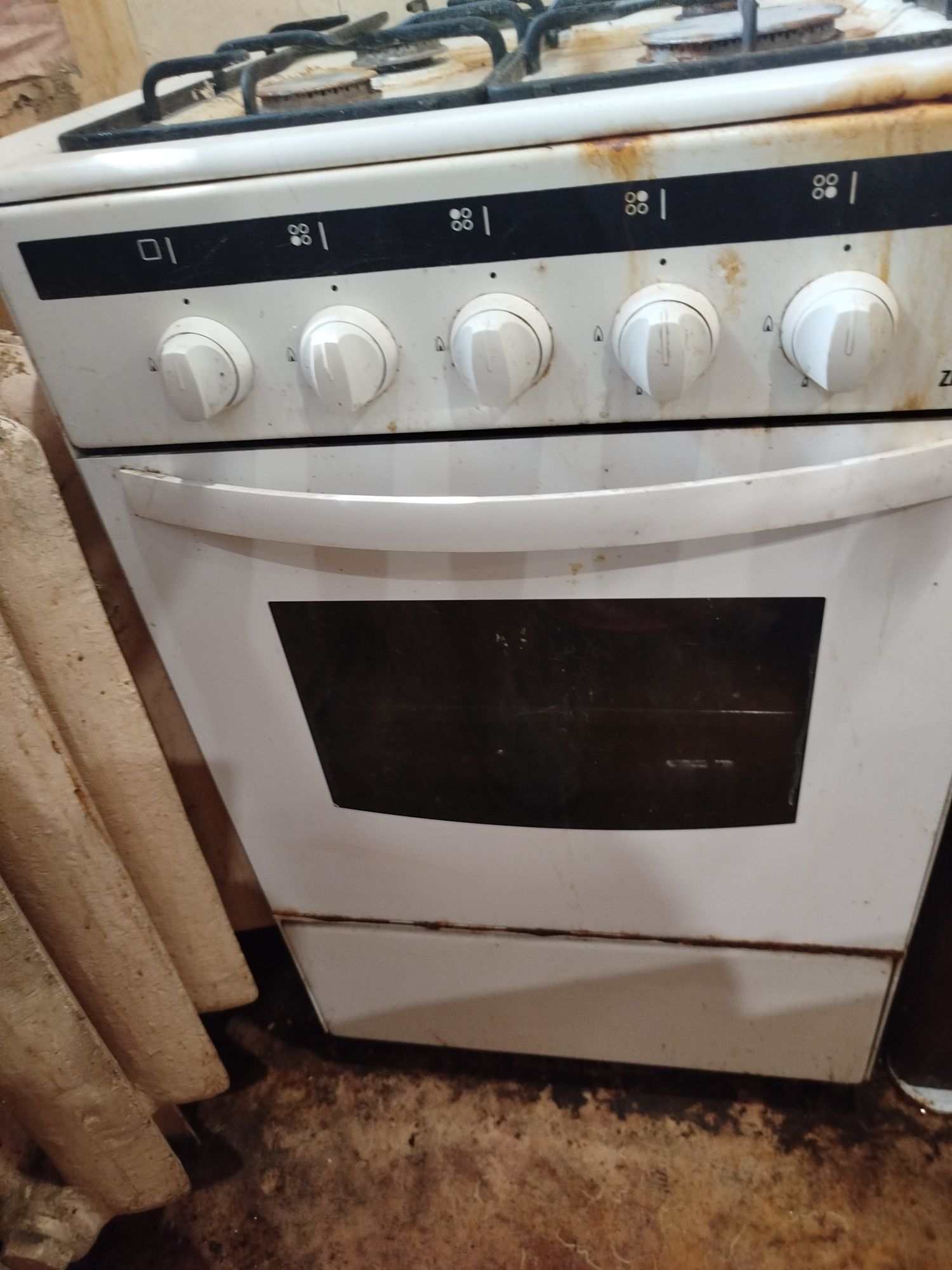 Срочно продам газовую плиту