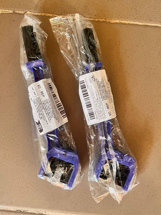 Продам щетки для мото цепи