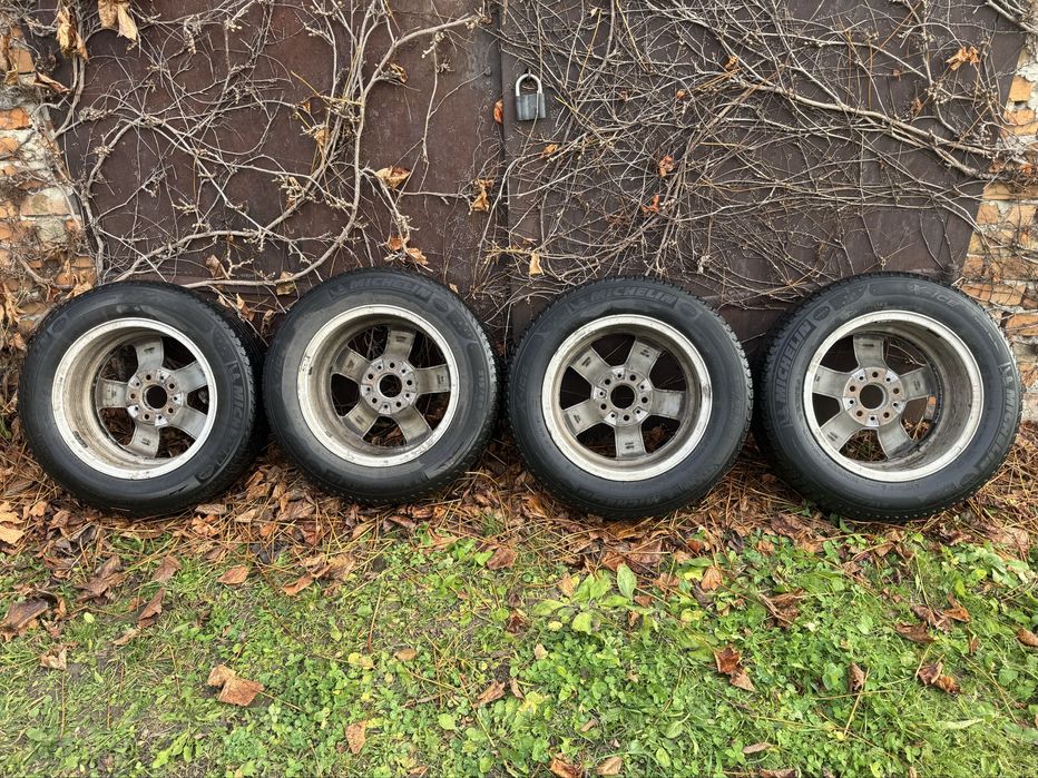 Продам диски BMW E60 16” 242 стиль + зимова гума.