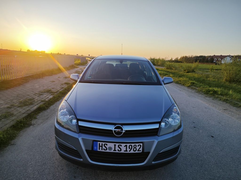 Opel Astra H 1.6 Sprowadzona Stan idealny Bez wkładu finansowego