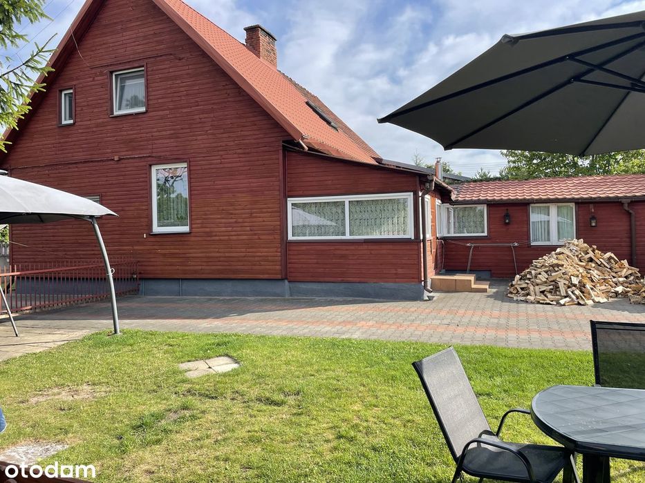 Drewniany dom ul M. Konopnickiej - 747 m2 działki!