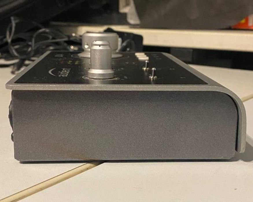 Звукова карта Audient ID14 mk1