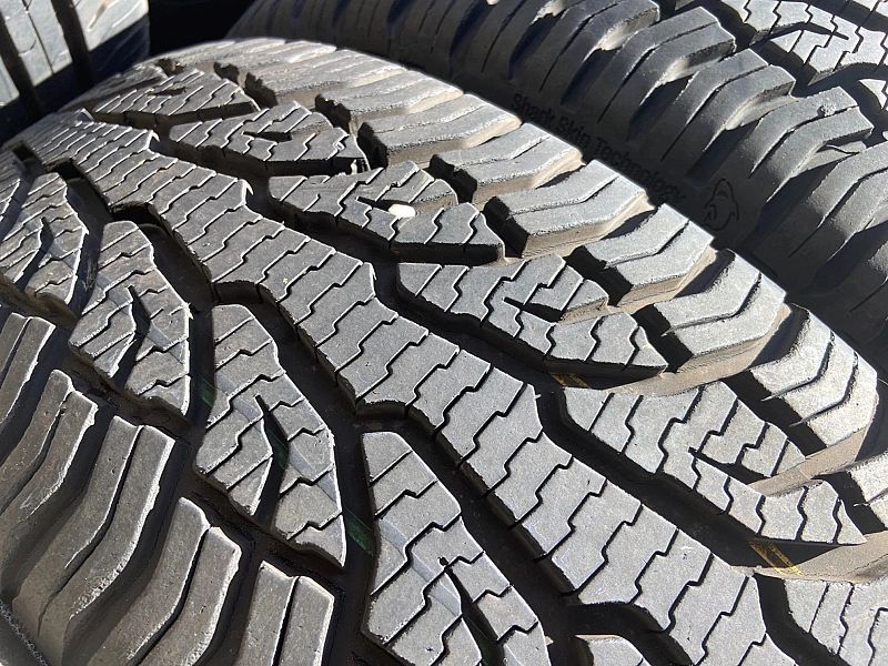 205/55/16 Uniroyal AllSeason 2_7,7mm_4szt_(484)