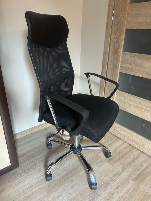 Krzeslo/fotel biurowy JYSK