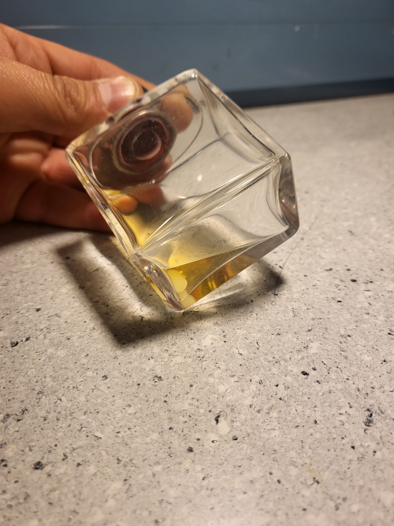 Stara butelka na perfumy