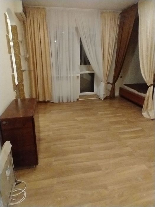 Здам 2 кімнатну квартиру в Курському мікрорайоні