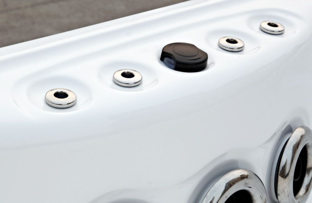 Basen spa z przeciwprądami + wanna z hydromasażem KORSYKA