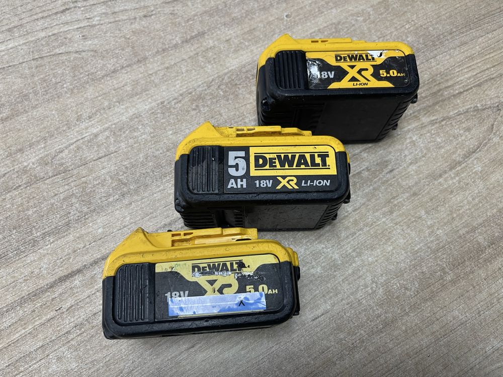Dewalt акумуляторні батареї 5.0Ah