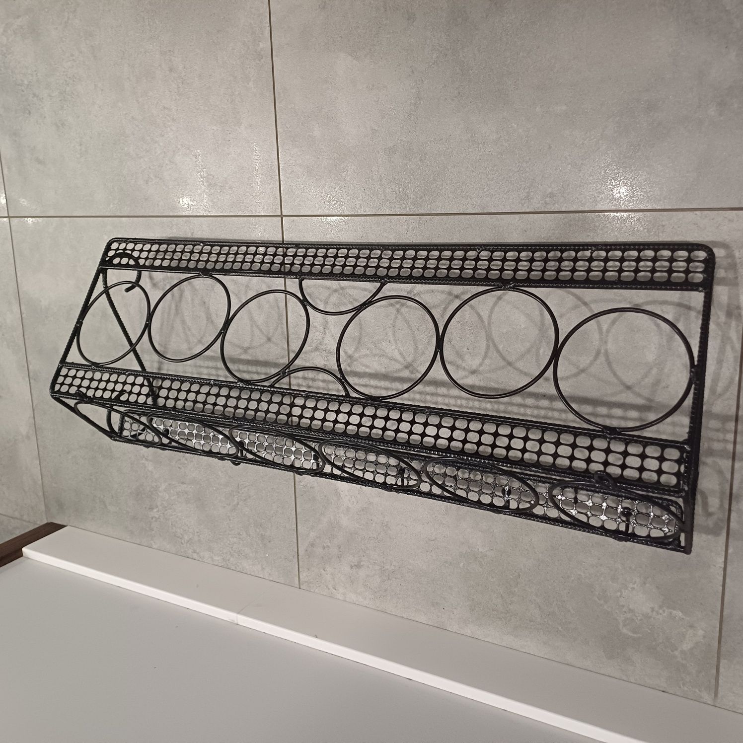 Stary wieszak metalowy metaloplastyka PRL
