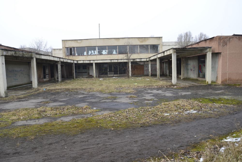 Будівля торгово-промислового комплексу