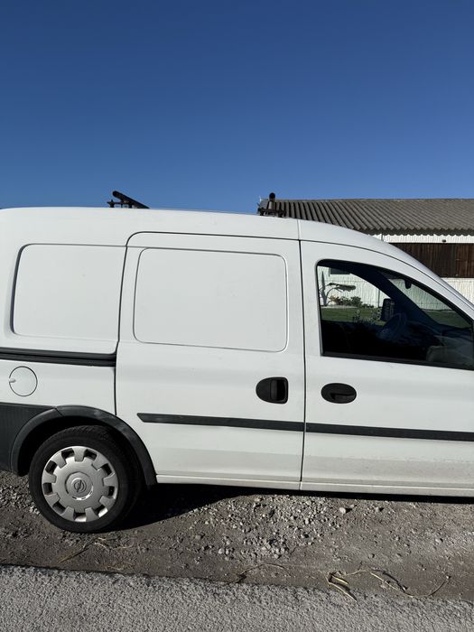 Opel Combo em bom estado