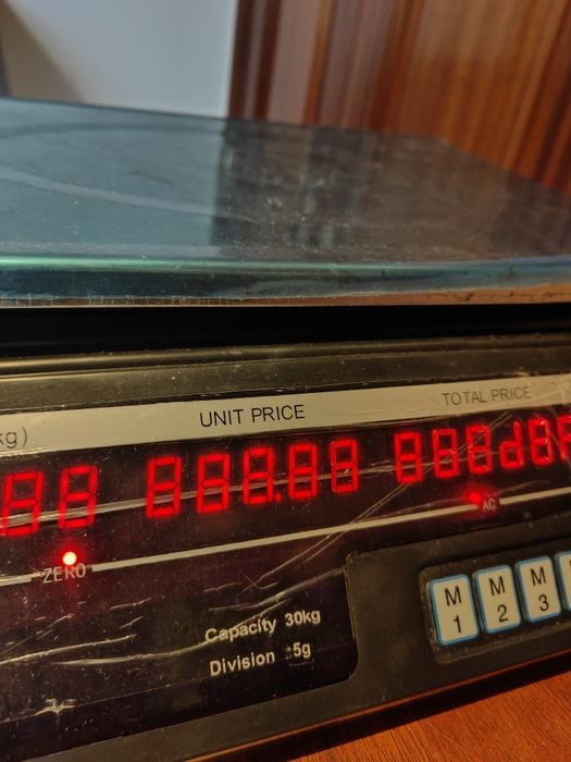 Balança Digital Preta