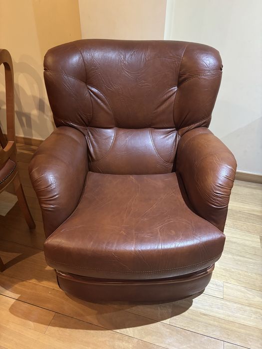 Vende se Cadeirão