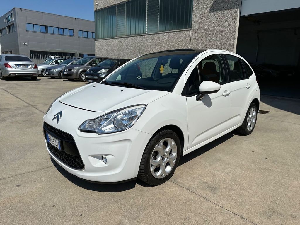 Бампер Citroën C3 2009-2017 разборка сітроен c3 запчастини