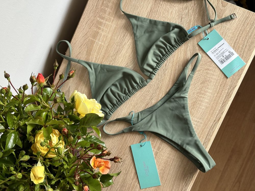 Swimwear. Zestaw Bikini. Brazilian bottom. Kostium kąpielowy
