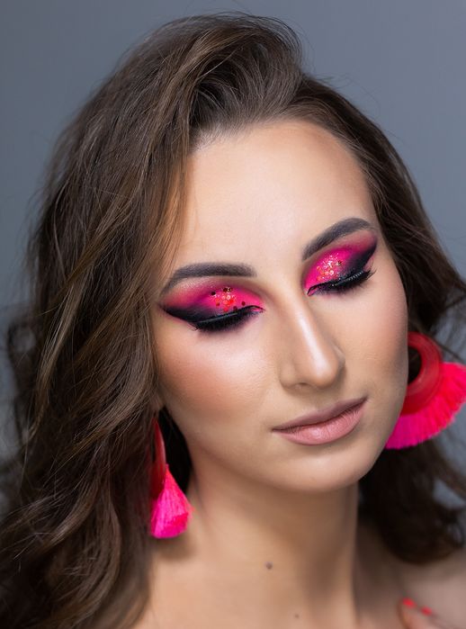 Візажист, макіяж