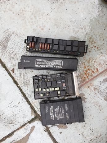 Caixa Fusiveis Chrysler Voyager/Grand Voyager 2001/07