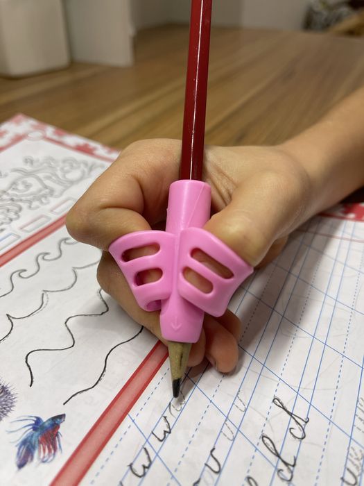 Тренажер для постановки письма, насадка на ручку, держатель карандаша