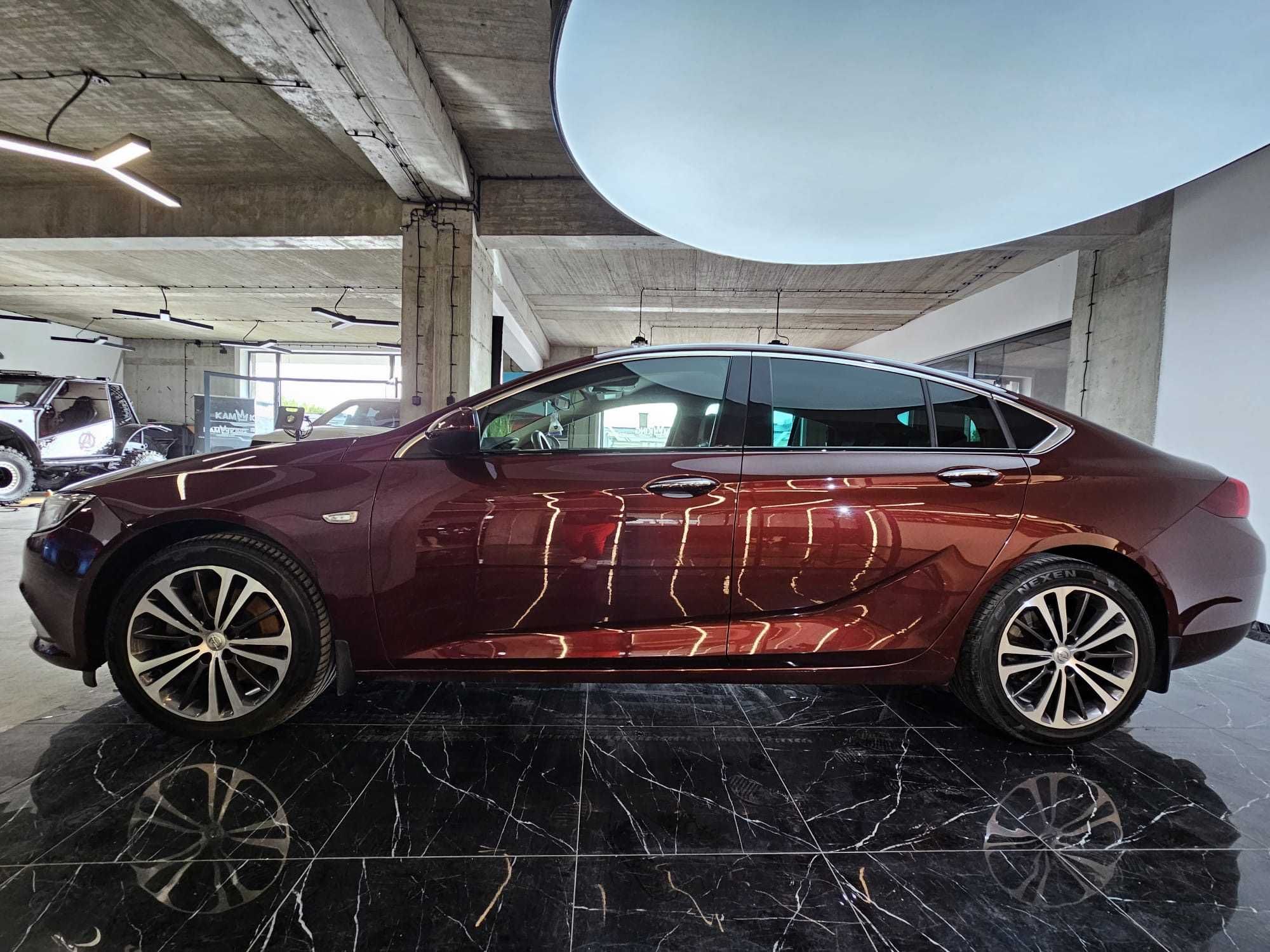 Opel Insignia B Grand Sport 1.6 T 200KM