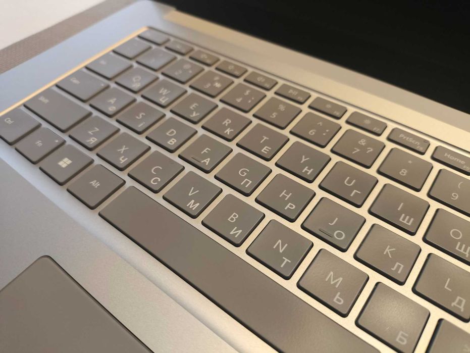 Microsoft Surface Laptop 3 15" 8gb RAM+256gb SSD, 2К тачскрін