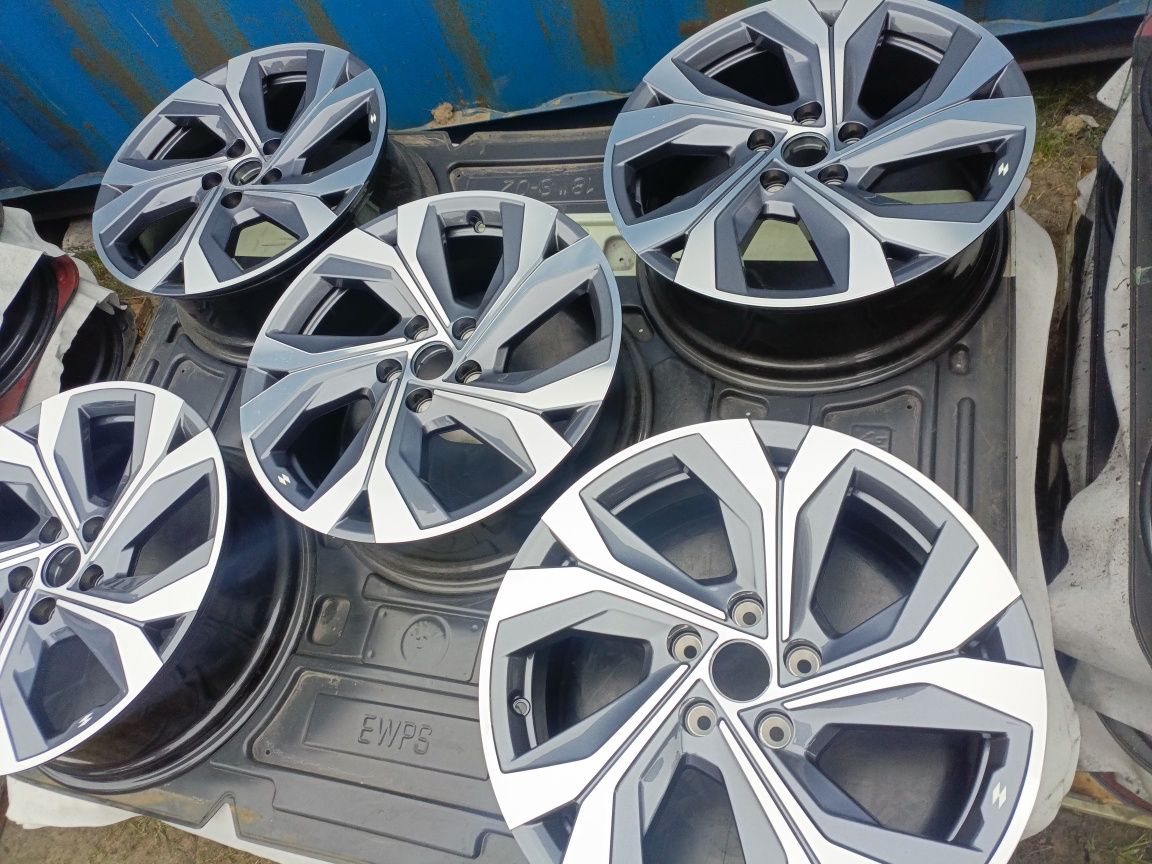 Nowe felgi aluminiowe oryginalne Renault 5x114,3 et35 7jx18