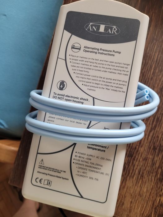 materac przeciwodleżynowy bąbelkowy