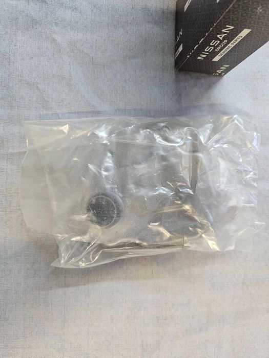 Оригінальний фільтр+прокладка піддону Nissan(31728-1XF03, 31397-1XF0C)