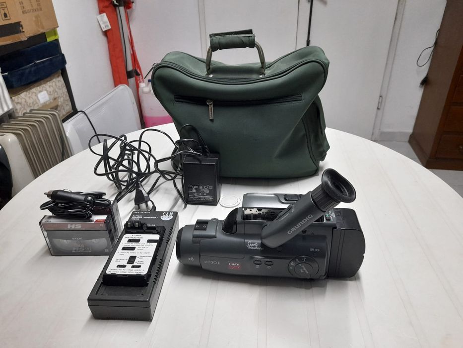 Amplificador, câmara de vídeo, misturadora..