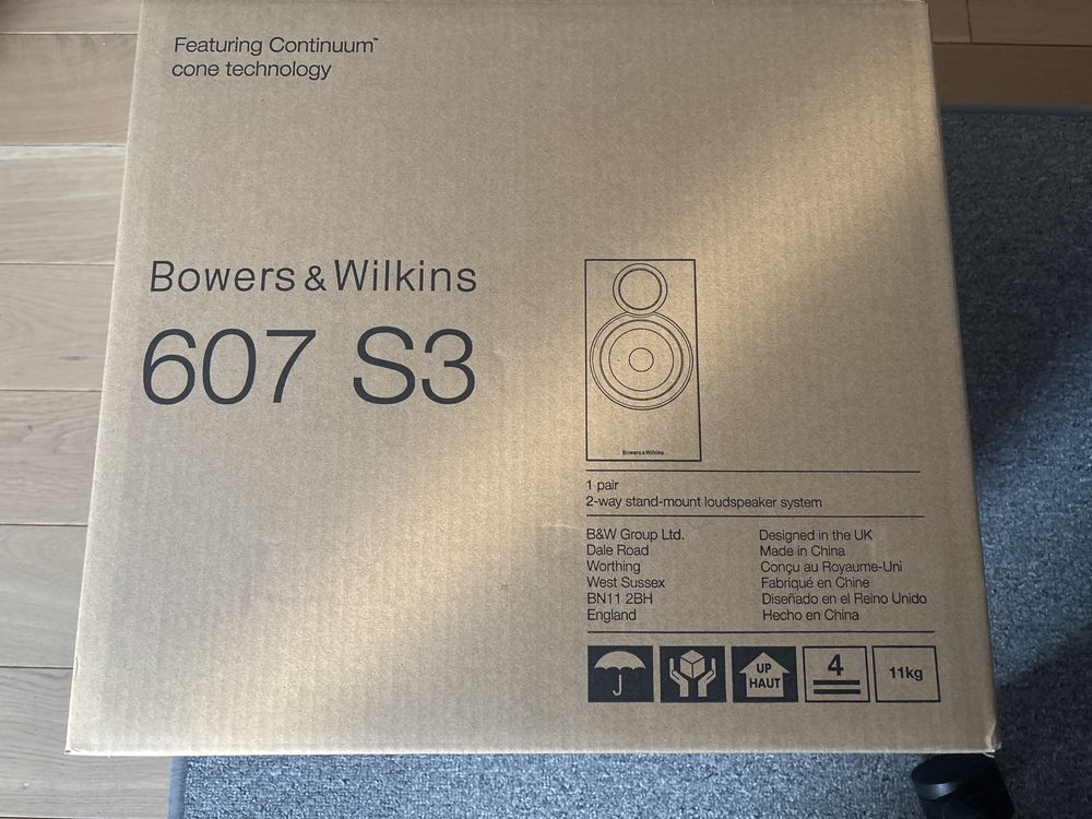 Kolumny podstawkowe bowers & wilkins 607 S3 jak nowe, gwarancja
