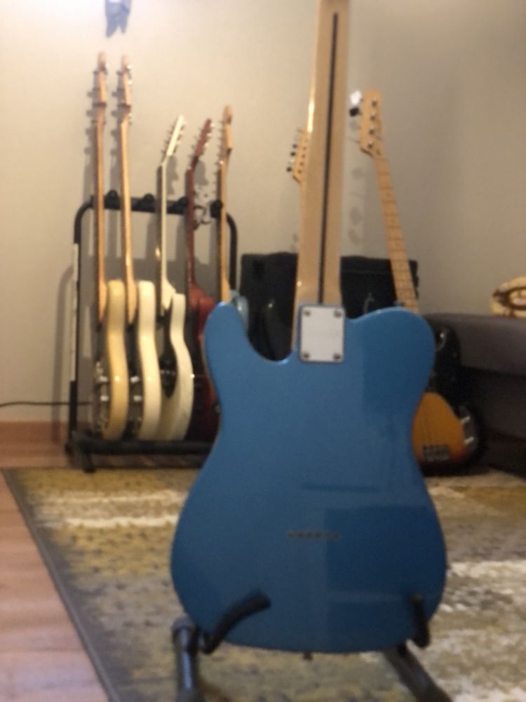 Fender Telecaster USA 2016 Corona Plant plus hatd case