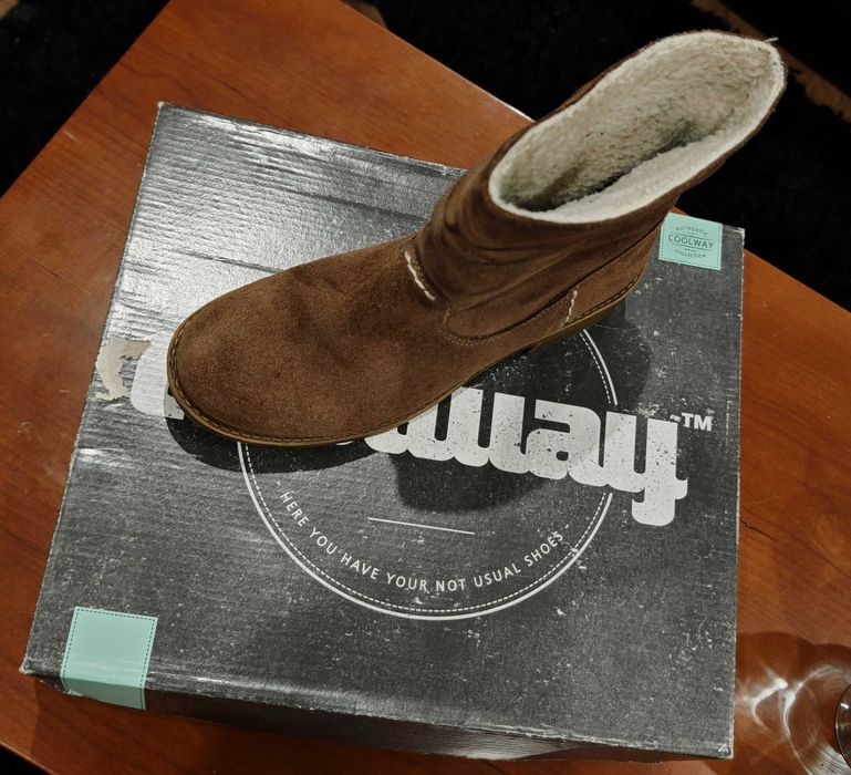 Botas em Camurça da marca Coolway