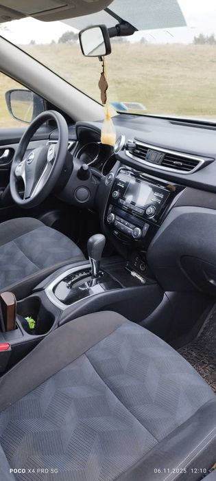 Авто Ніссан рог 2016рік