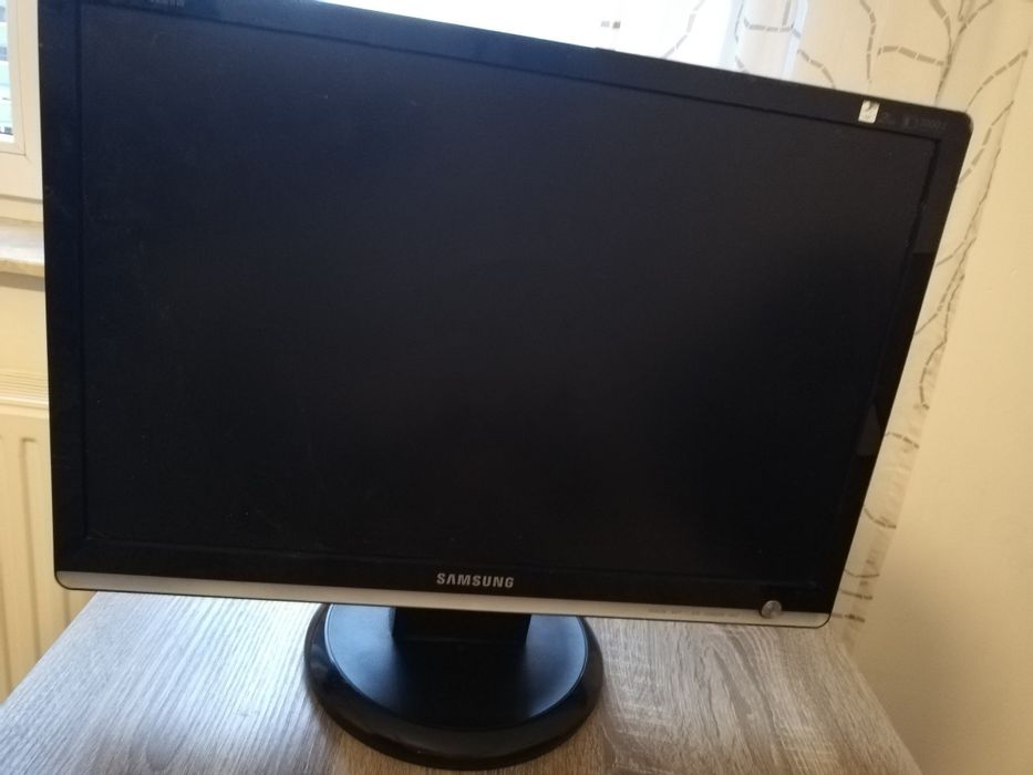 Monitor ekran do komputera SAMSUNG