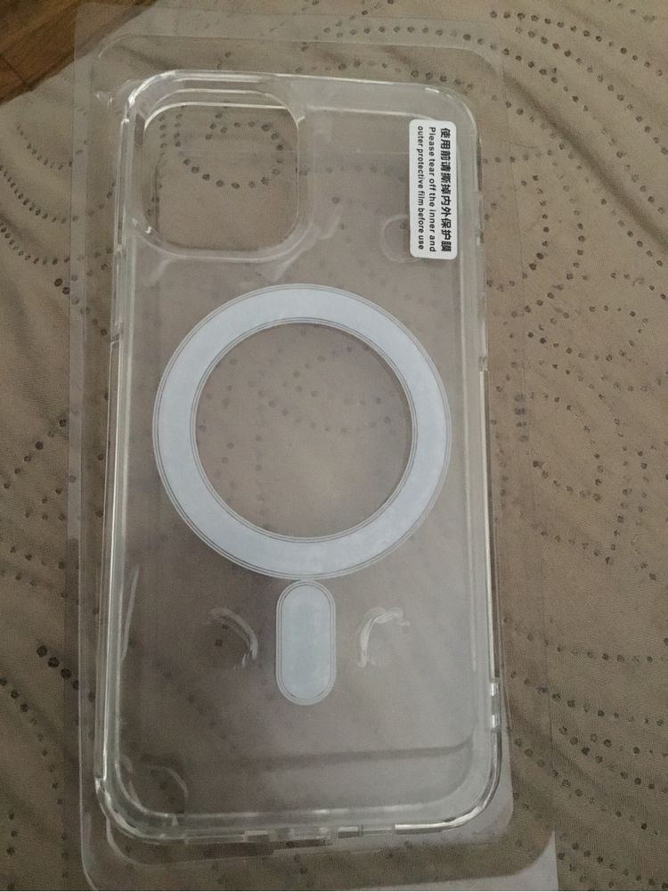 Чехол на Iphone 12 pro