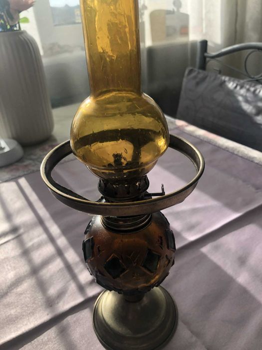 Lampa naftowa, zdobiona, kolekcje