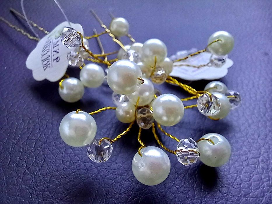 Набір шпилек у зачіску