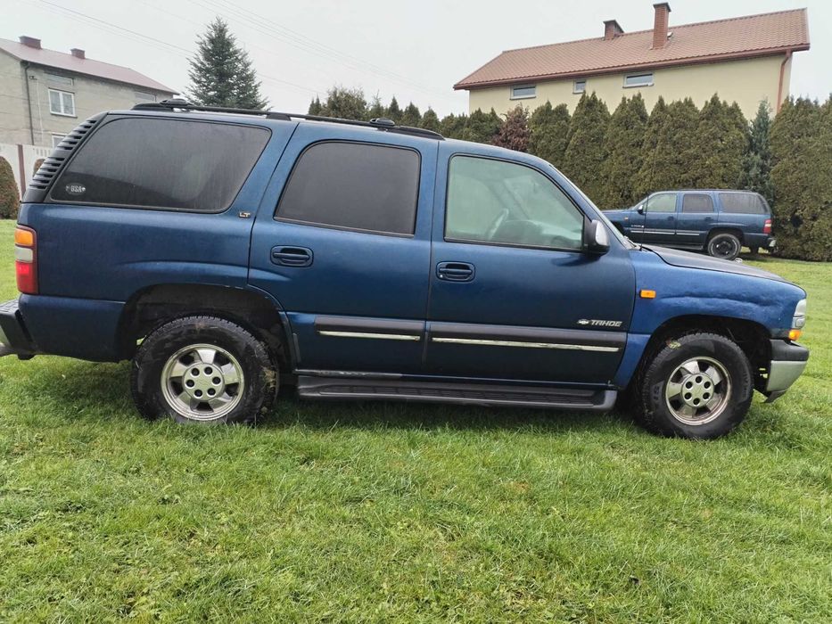 Chevrolet Tahoe gmt800 5,3 chrupek