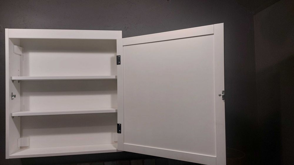 Szafka łazienkowa z lustrem, ścienna, IKEA, Biała