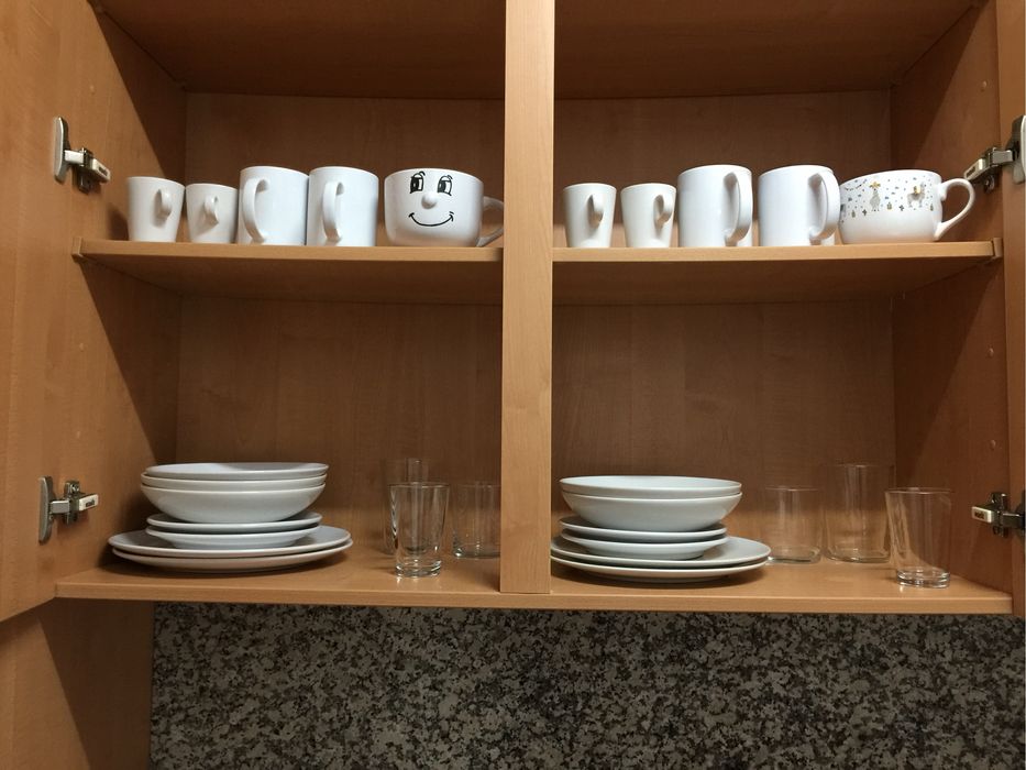 Quarto em GAIA À ESTAÇÃO D jOÃO II