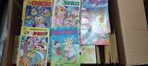 Vários livros e revistas