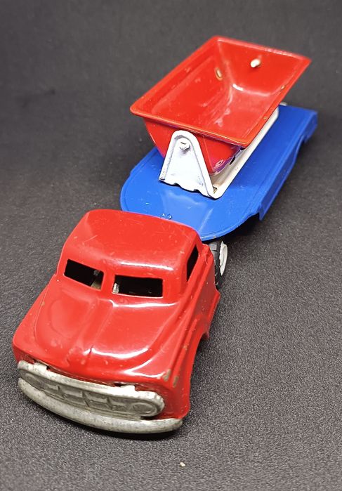 71# Bardzo stara metalowa wywrotka Japońska.