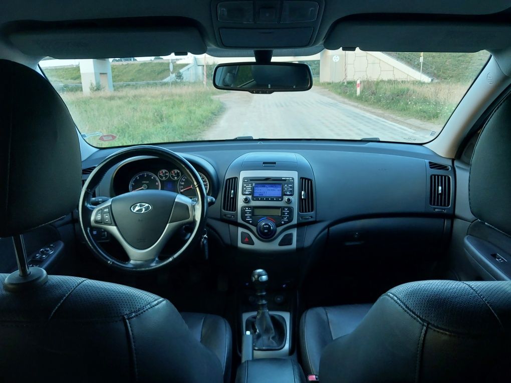Hyundai i30  1.6 CRDI.  116KM