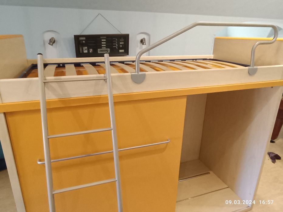 Made in Italy ! Шикарная двухъярусная детская , подростковая кровать