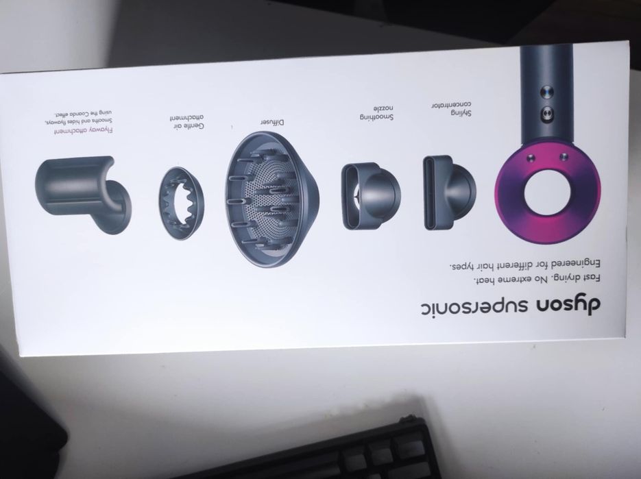 Suszarka do włosów dyson