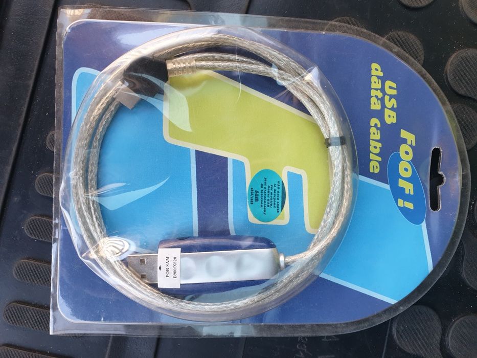 Kabel USB do telefonów Samsung D 900 i X820.