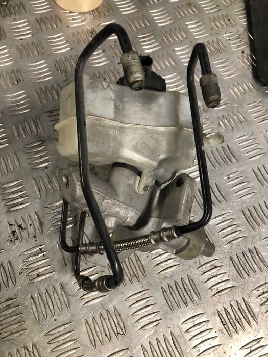 Pompa hamulcowa Bmw E81 E87 E90 E91