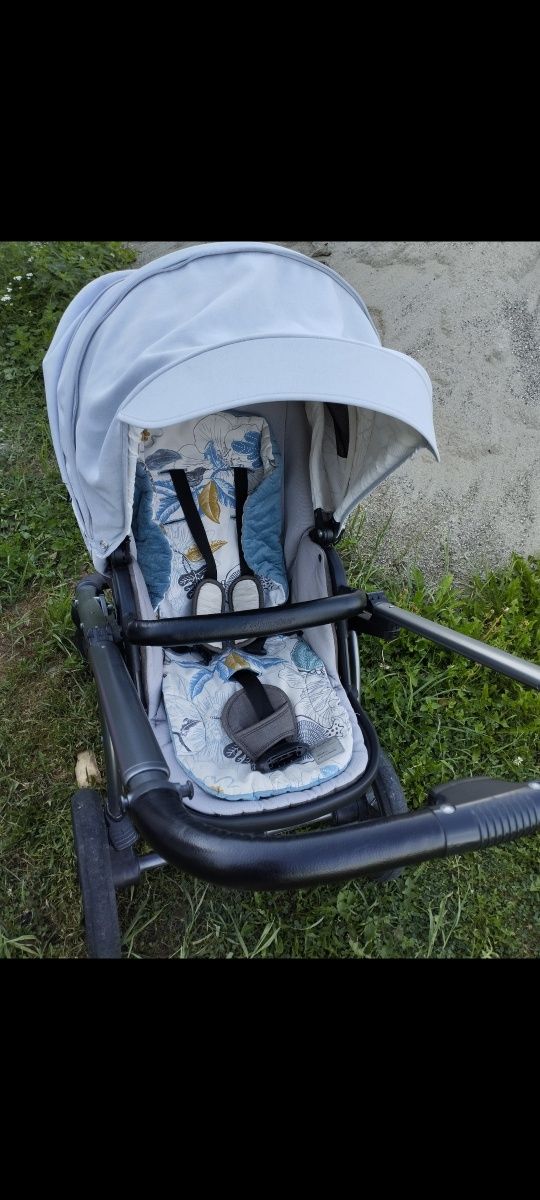 Wózek spacerowy z dużymi kołami  X-lander x-move